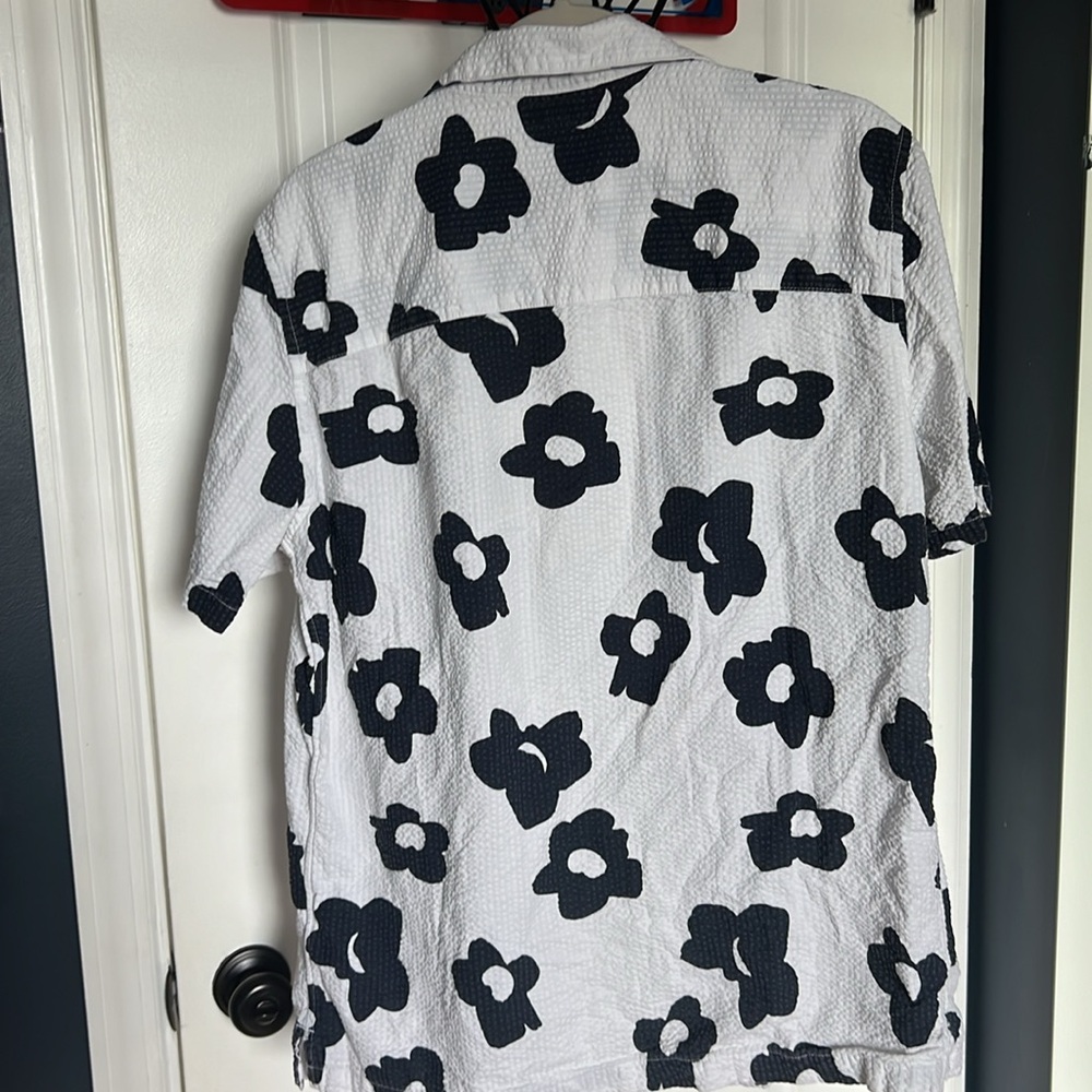 Collared Tee From Gap - image 2